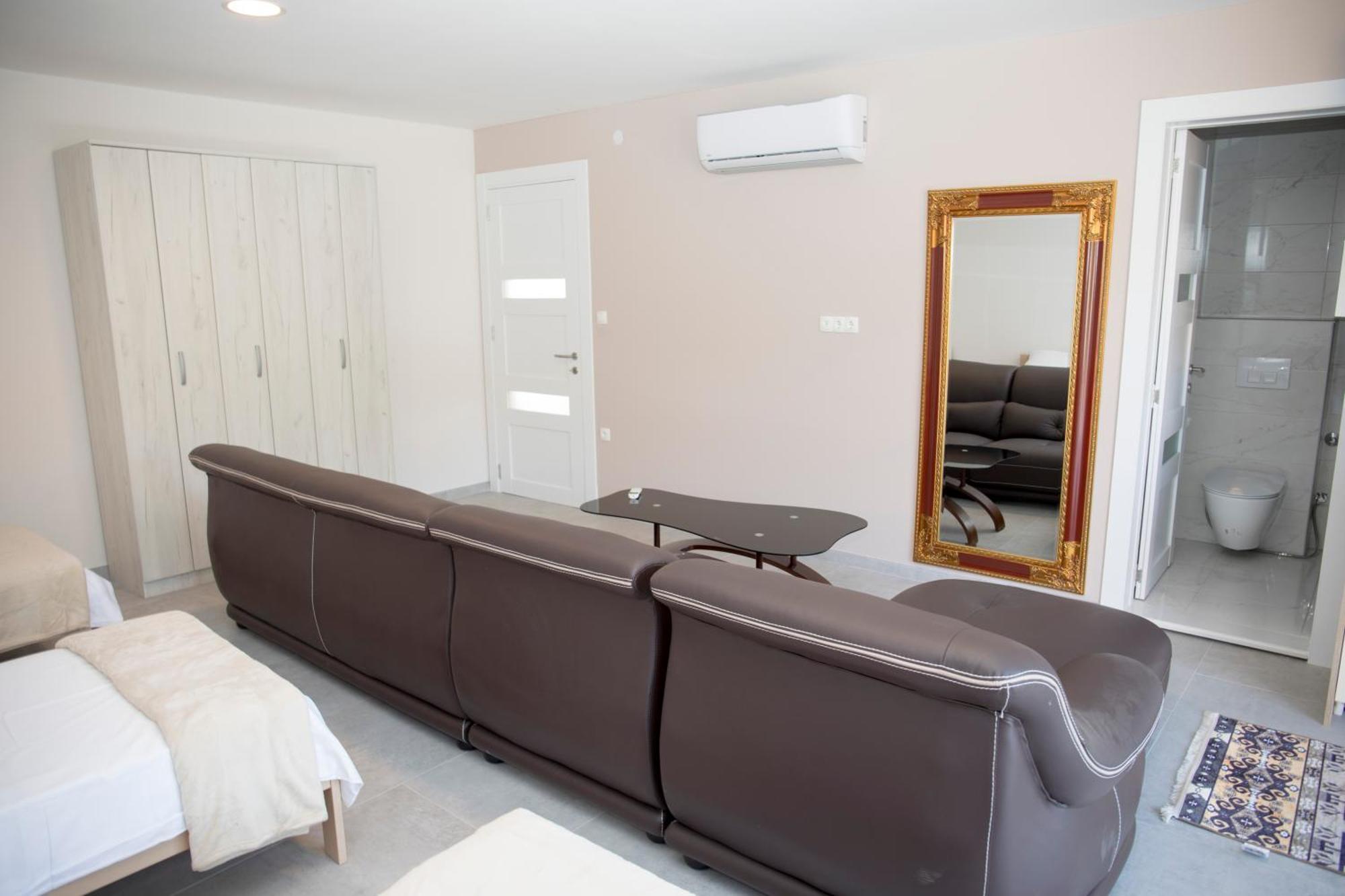 Kovac Riverfront Apartments Mostar Dış mekan fotoğraf